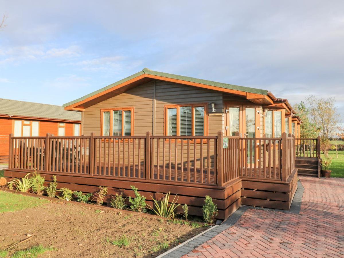 Oakwood Lodge York Buitenkant foto